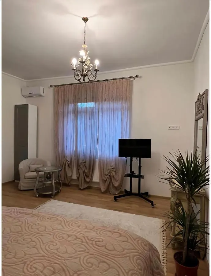C-Entral Boutique Apartman Bukarest Románia